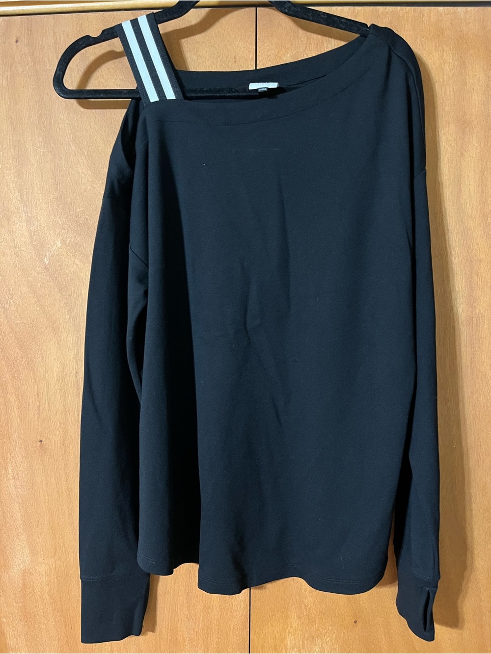 CAbi Fanatic NWOT black top